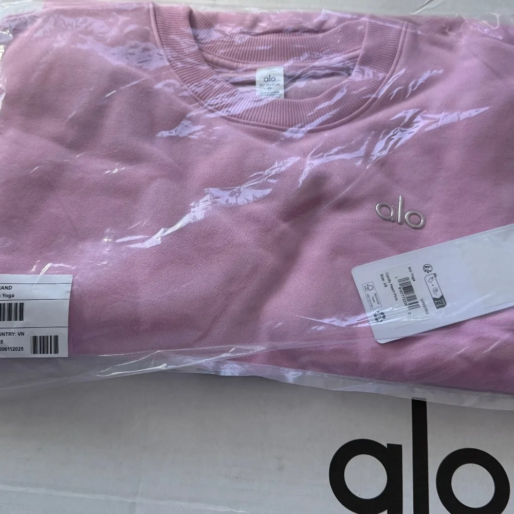 NWT ALO Accolade Crew Neck Pullover Candy Pink - Picture 1 of 9